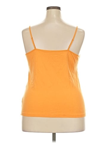 Time and Tru Tank Top (view 2)