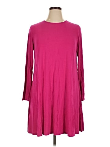 Old Navy Casual Dress (view 1)