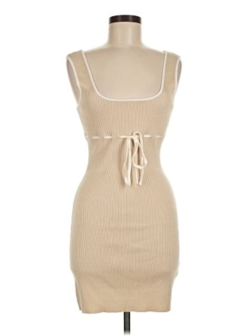 Le Lis Casual Dress (view 1)