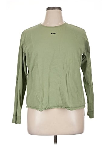 Nike Long Sleeve T-Shirt (view 1)