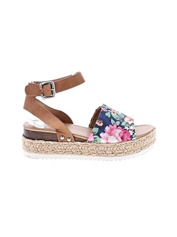 SODA Wedges (view 1)