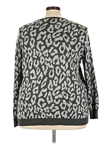 Liz & Me Pullover Sweater (view 2)