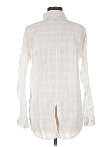 Old Navy Long Sleeve Button-Down Shirt (view 2)