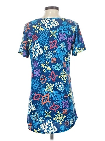 Lularoe Short Sleeve T-Shirt (view 2)