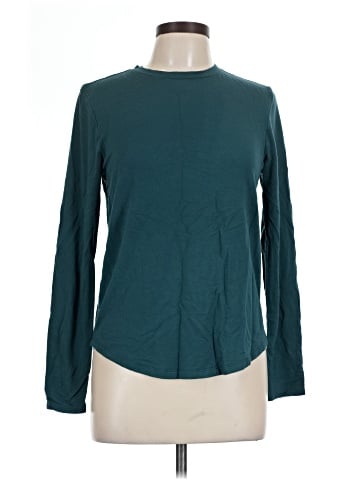 Lululemon Athletica Long Sleeve T-Shirt (view 1)