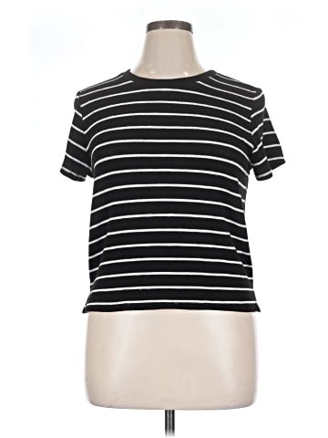 American Eagle Outfitters Short Sleeve T-Shirt (view 1)
