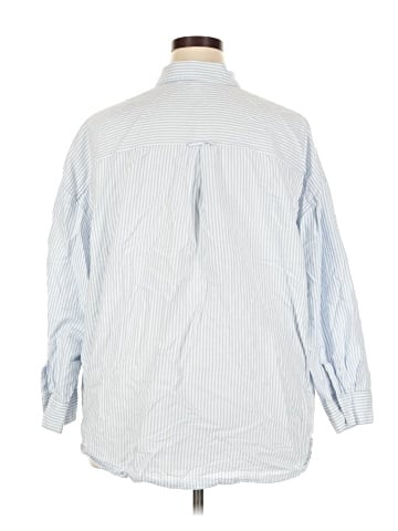Old Navy Long Sleeve Button-Down Shirt (view 2)