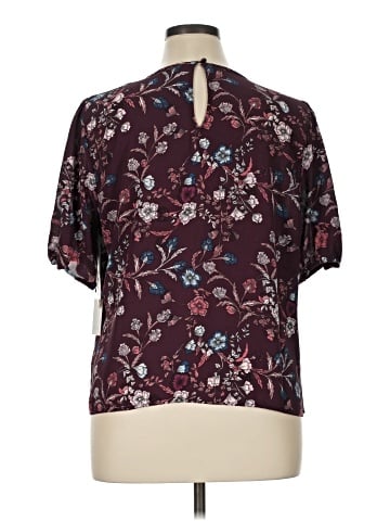 CeCe Short Sleeve Blouse (view 2)