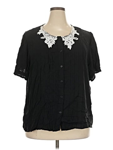 Hot Topic Short Sleeve Blouse (view 1)