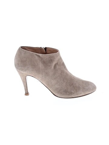 Unbranded Ankle Boots (view 1)