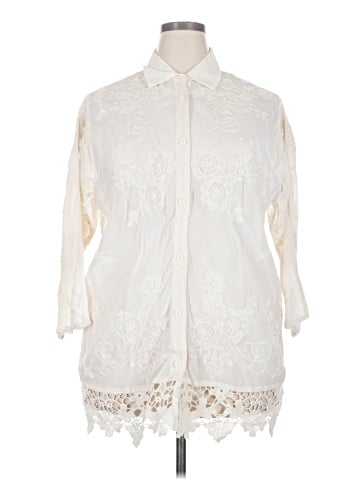 Solitaire 3/4 Sleeve Button-Down Shirt (view 1)