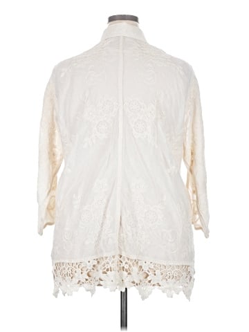 Solitaire 3/4 Sleeve Button-Down Shirt (view 2)