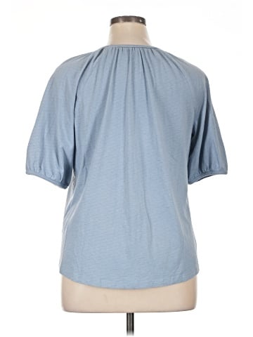 Croft & Barrow Short Sleeve Blouse (view 2)