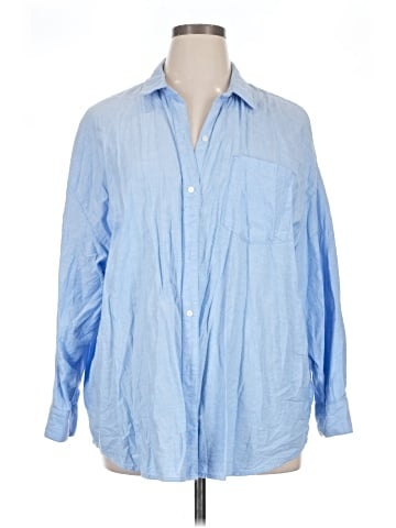 Old Navy Long Sleeve Button-Down Shirt (view 1)