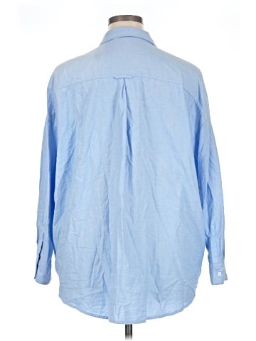 Old Navy Long Sleeve Button-Down Shirt (view 2)