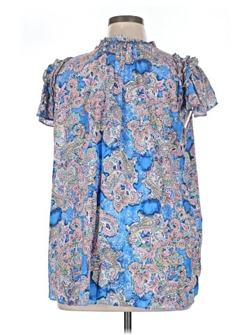 Rose + Olive Short Sleeve Blouse (view 2)