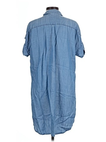 TWO by Vince Camuto Casual Dress (view 2)