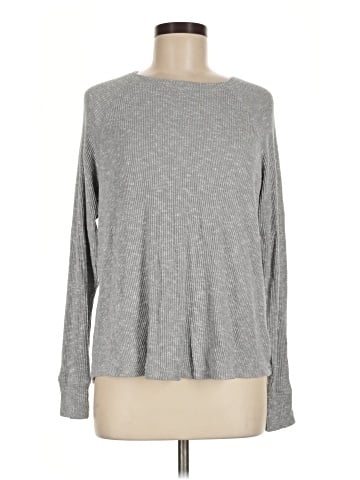 American Eagle Outfitters Pullover Sweater (view 1)
