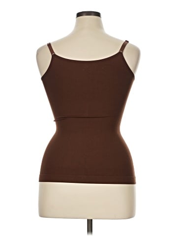 Empetua Sleeveless T-Shirt (view 2)