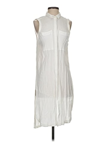 HD in Paris Sleeveless Button-Down Shirt (view 1)