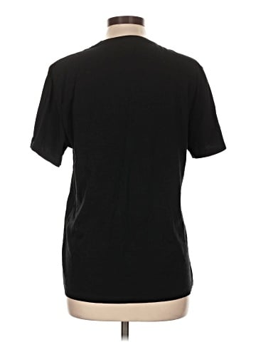 Old Navy Short Sleeve T-Shirt (view 2)