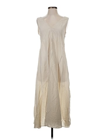 Everlane Casual Dress (view 1)