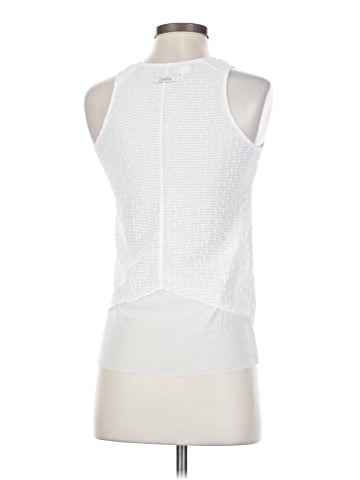 Oiselle Sleeveless Blouse (view 2)