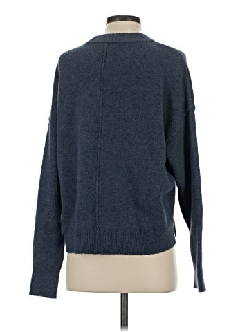 American Eagle Outfitters Pullover Sweater (view 2)