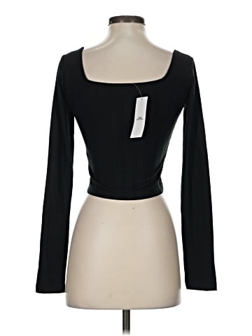 Urban Outfitters Long Sleeve T-Shirt (view 2)