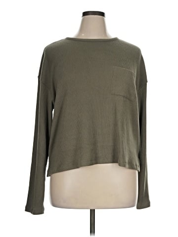 American Eagle Outfitters Pullover Sweater (view 1)