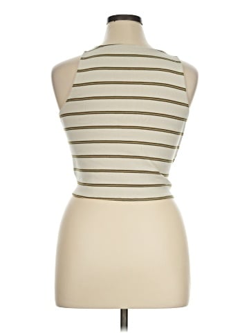 American Eagle Outfitters Tank Top (view 2)