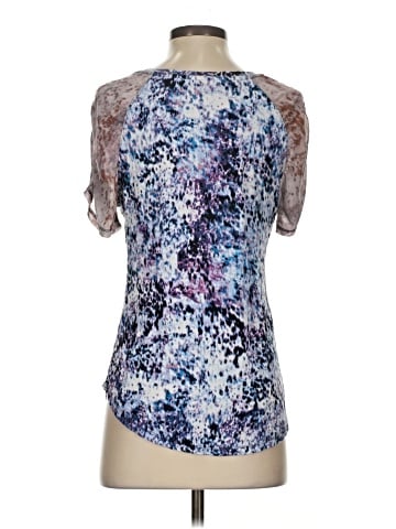 Jennifer Lopez Short Sleeve Blouse (view 2)