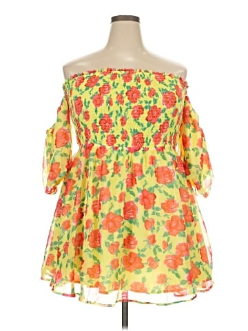Betsey Johnson Casual Dress (view 1)