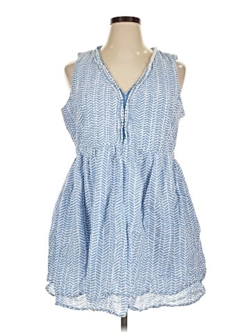 Vineyard Vines Casual Dress (view 1)