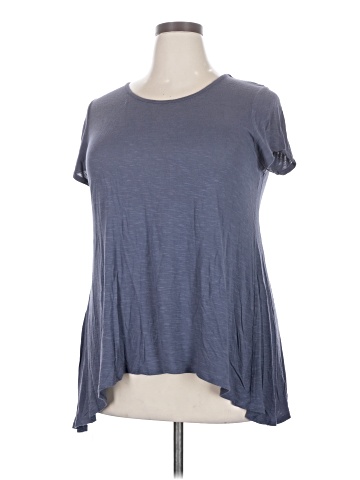 Mossimo Supply Co. Short Sleeve T-Shirt (view 1)