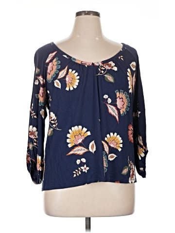 Old Navy 3/4 Sleeve T-Shirt (view 1)