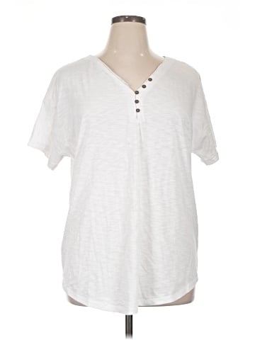 Knox Rose Short Sleeve Henley (view 1)