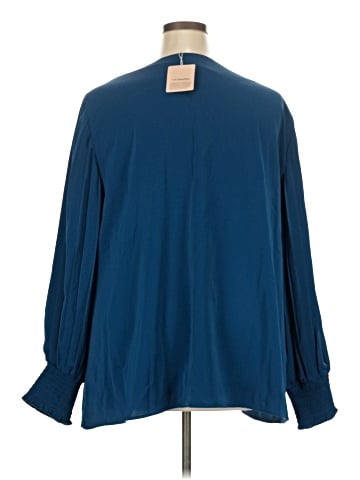 BLOOMCHIC 3/4 Sleeve Blouse (view 2)