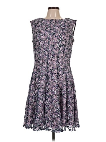 Danny And Nicole Casual Dress (view 1)
