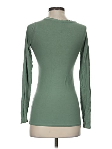 Fashion Nova Long Sleeve T-Shirt (view 2)