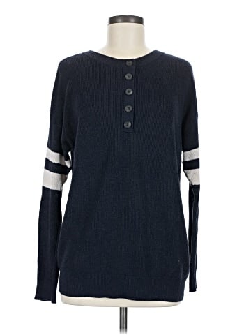 American Eagle Outfitters Pullover Sweater (view 1)
