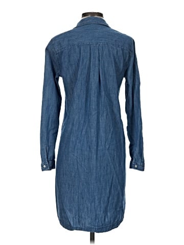 Old Navy Casual Dress (view 2)