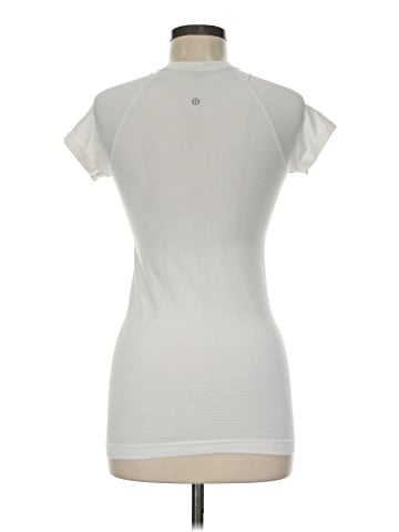 Lululemon Athletica Short Sleeve T-Shirt (view 2)