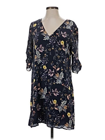 Amour Vert Casual Dress (view 1)