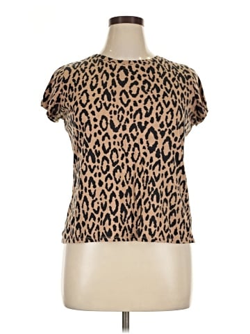 Liz Claiborne Short Sleeve T-Shirt (view 1)