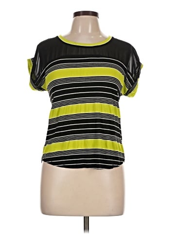 Miss Daisy Short Sleeve Top (view 1)