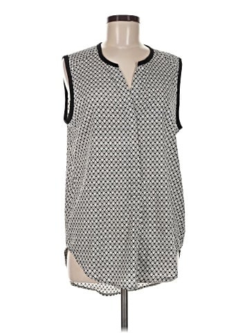 Antilia Femme Sleeveless Button-Down Shirt (view 1)
