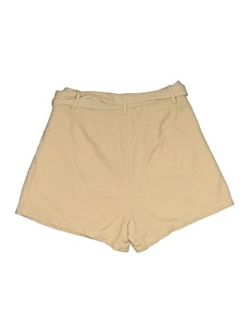 Listicle Khaki Shorts (view 2)