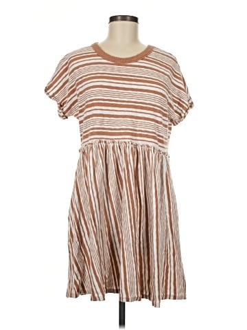American Eagle Outfitters Casual Dress (view 1)