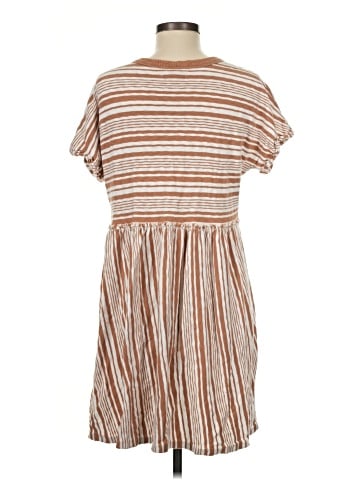 American Eagle Outfitters Casual Dress (view 2)